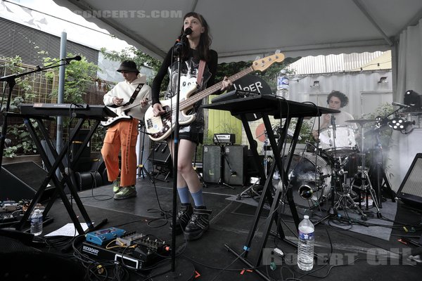 TAPEWORMS - 2021-07-08 - PARIS - Terrasse du Trabendo - 